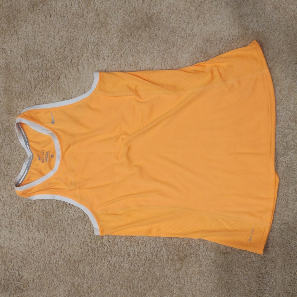 Nike running tank